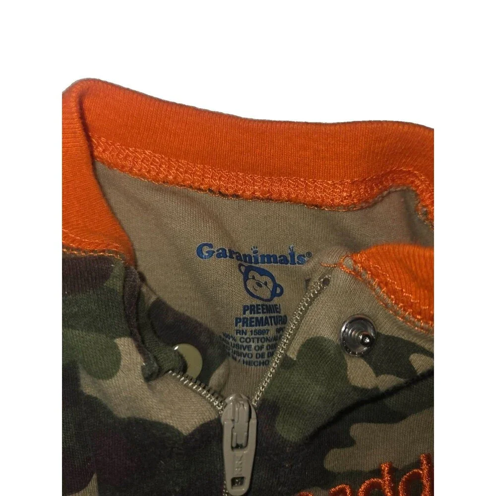 Garanimals Boys infant baby Size Preemie Camo Bodysuit 1 piece pajamas footed